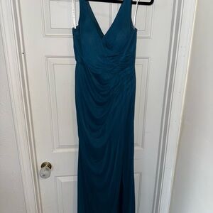 Elegant Teal Evening Gown